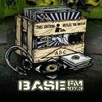 Base FM